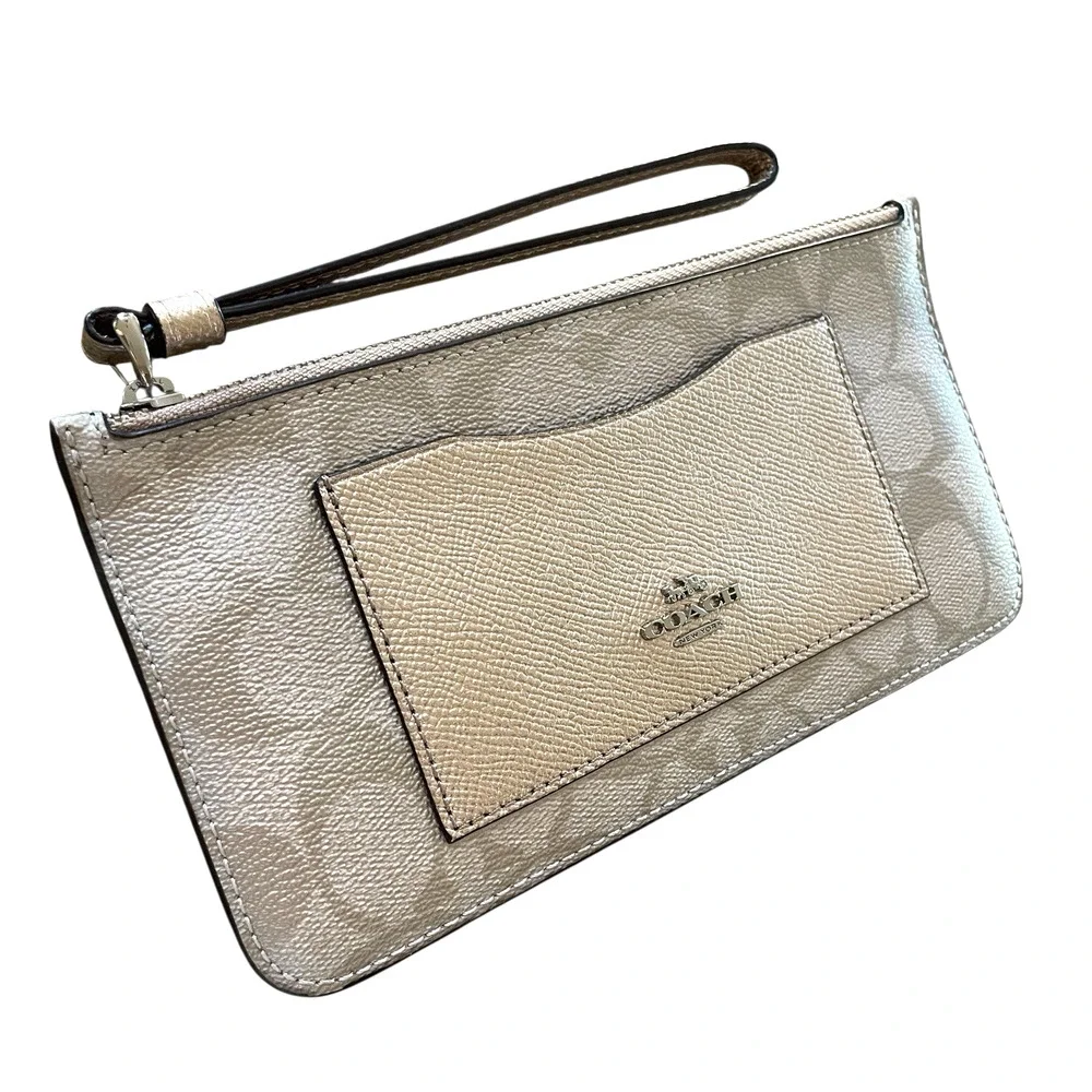 COACH Signature Metallic Gold Colorblock Leather Zip Top Wallet Wristlet F39672 - Picture 5 of 7